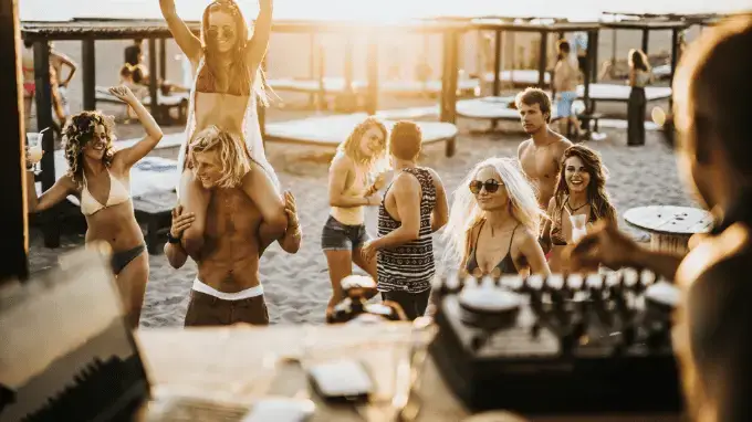 When Ibiza Comes Alive