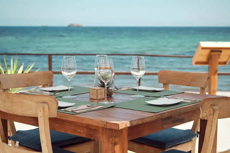 Top 5 must-visit restaurants that promise an unforgettable taste of Ibiza