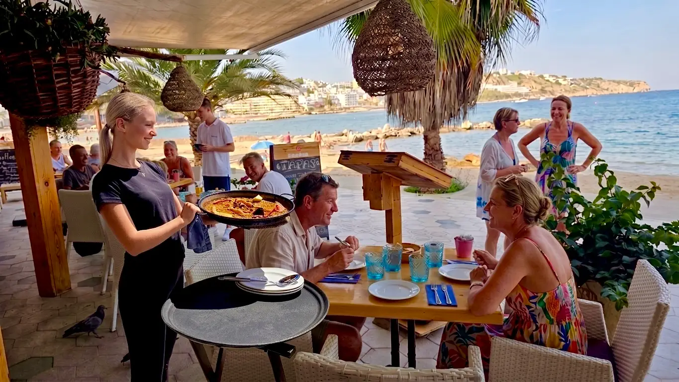 América Paella Dinner