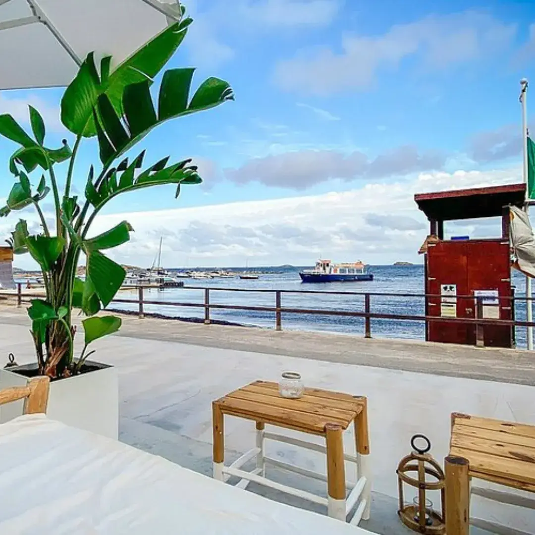 Vanilla Beach Club