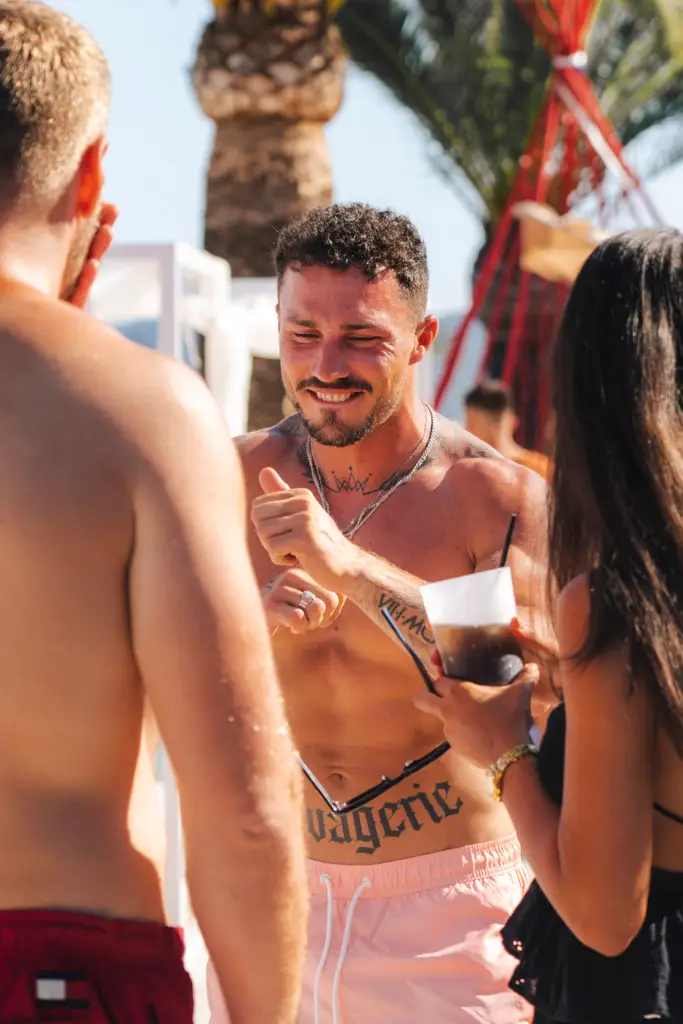 Jabeque Pool Party