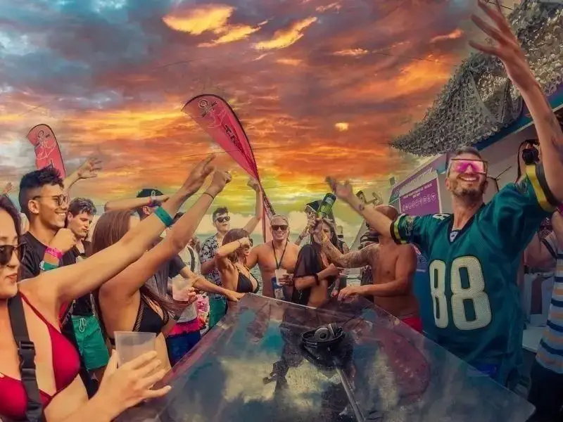Sunset Boat Party